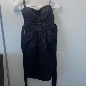 Snap strapless dress